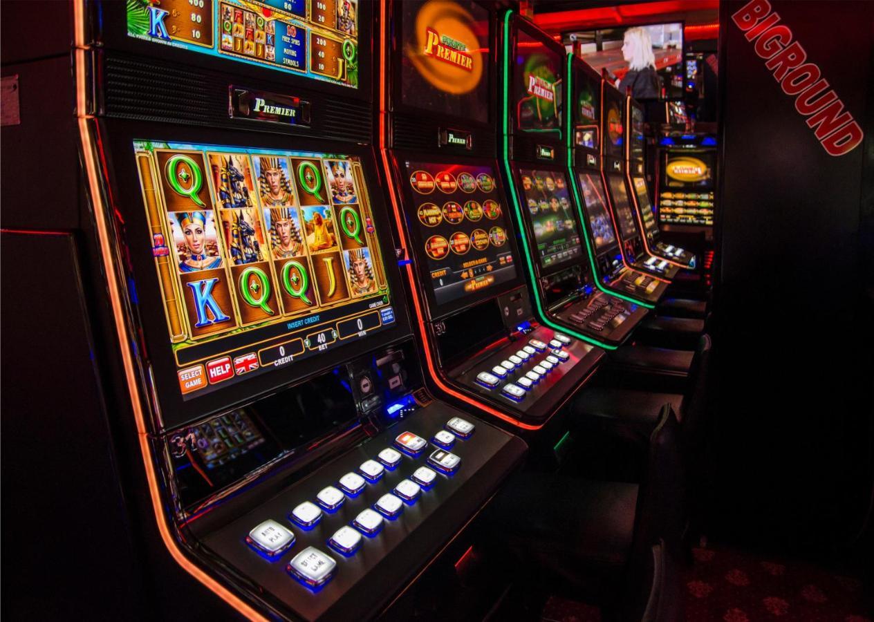 Anadolu Star Hotel & Casino Batumi Bagian luar foto