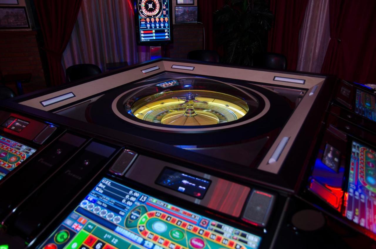 Anadolu Star Hotel & Casino Batumi Bagian luar foto