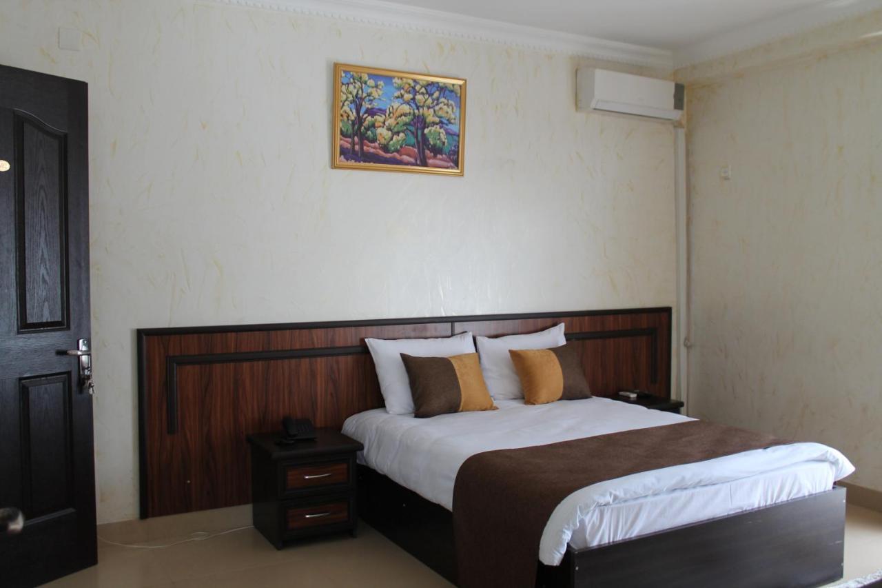 Anadolu Star Hotel & Casino Batumi Bagian luar foto