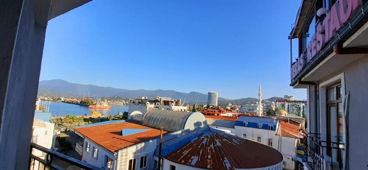 Anadolu Star Hotel & Casino Batumi Bagian luar foto